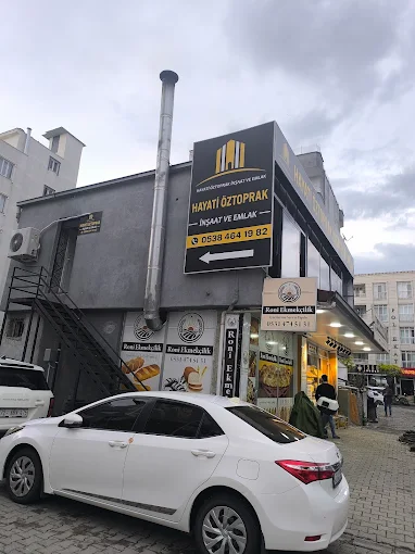 Öztoprak Emlak ve İnşaat Ofisi logo