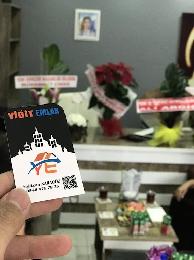 Yiğit Emlak logo